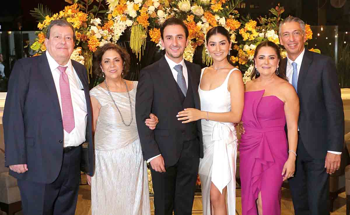 Ignacio Cepeda, María Elena Berlanga, Pablo Cepeda, Magaly Sáenz, Magaly Lozano Garza y Arnoldo Sáenz / Fotos: Daniel Saldívar