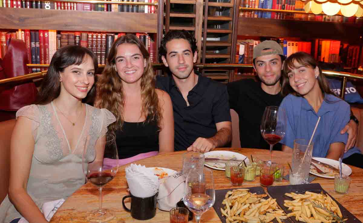 Isabella Maccaferri, Nicolle Gutierrez, Bernardo Garza, Gerardo Gonzalez y Natalia Gutierrez / Fotos: Daniel Saldívar