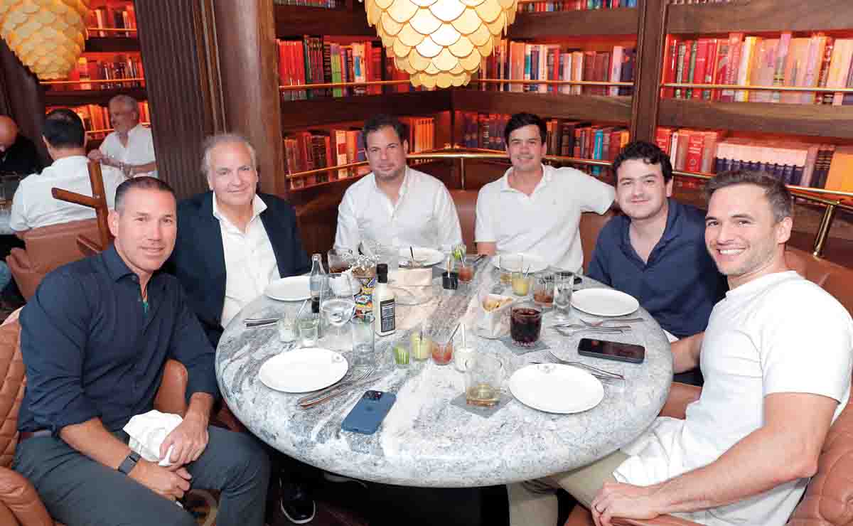 José Treviño, Jorge Zubieta, Eugenio Lankenau, Eugenio Zubieta, Pablo Zubieta y Orgen Balim / Fotos: Daniel Saldívar