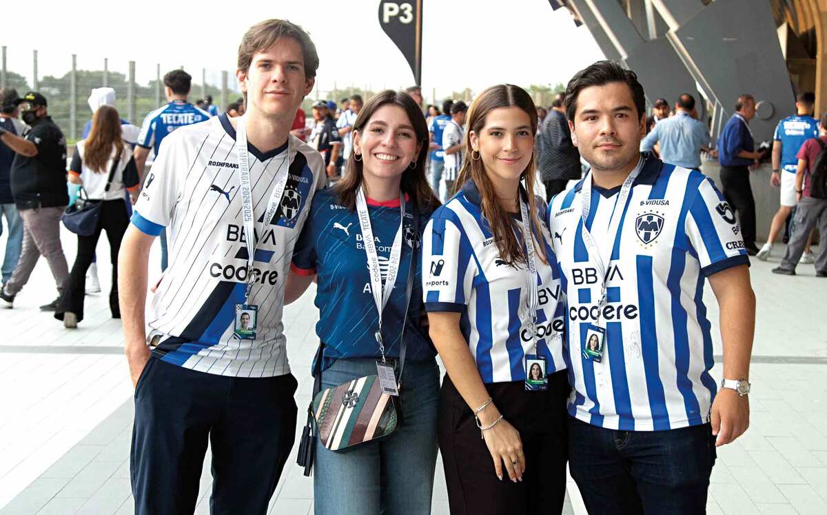 Ricardo Gutiérrez, Lucy Moreno, Diana Coindreau y Fernando Noyola