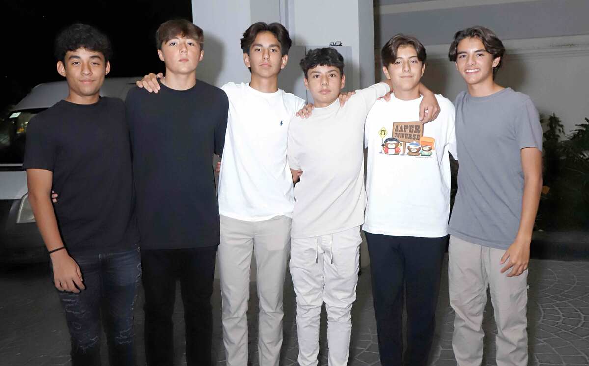 Santiago Menchaca, Patricio Villarreal, Pablo Ortega, Fermín Caballero, Fernando Macías y Jesús Caballero