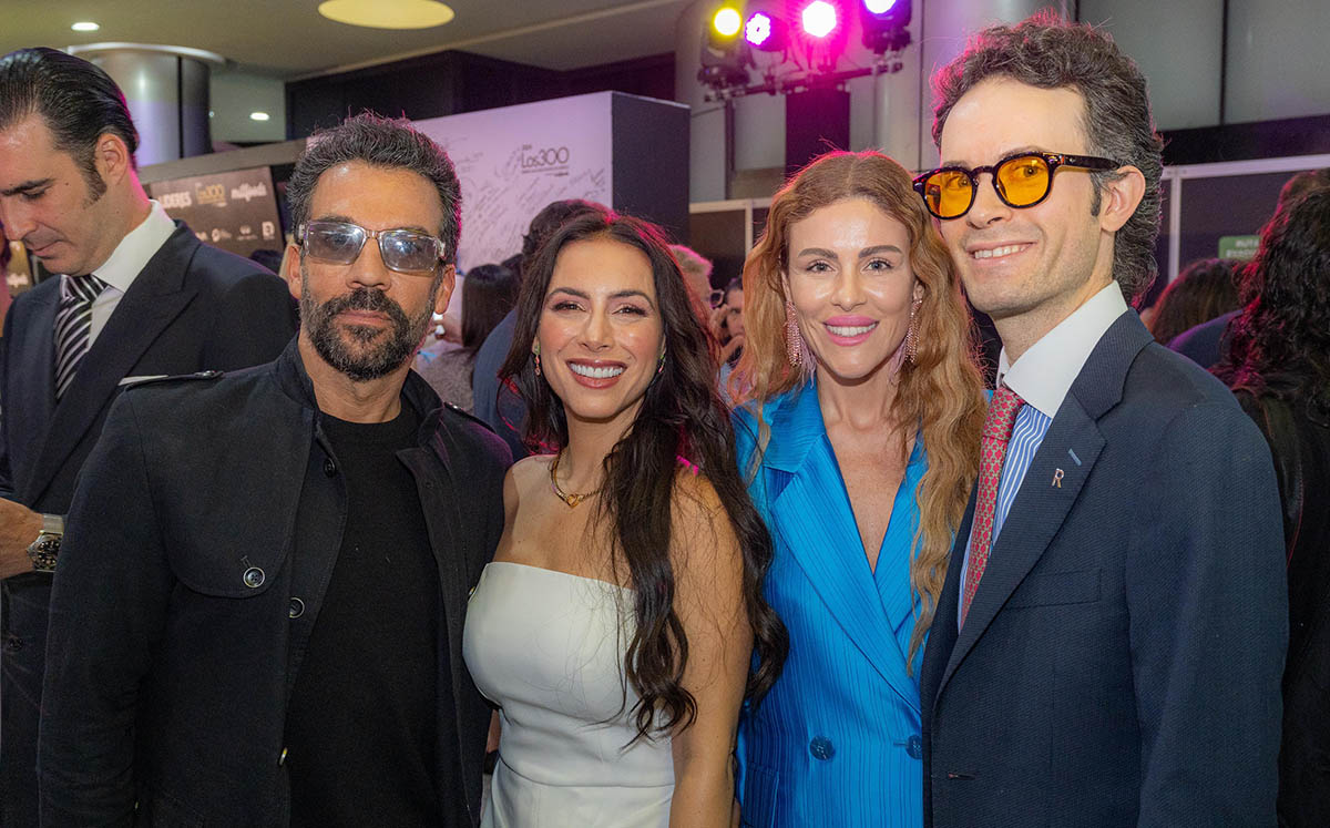Pedro Moctezuma, Claudia Lizaldi, Michelle Torres y Rafa Picard