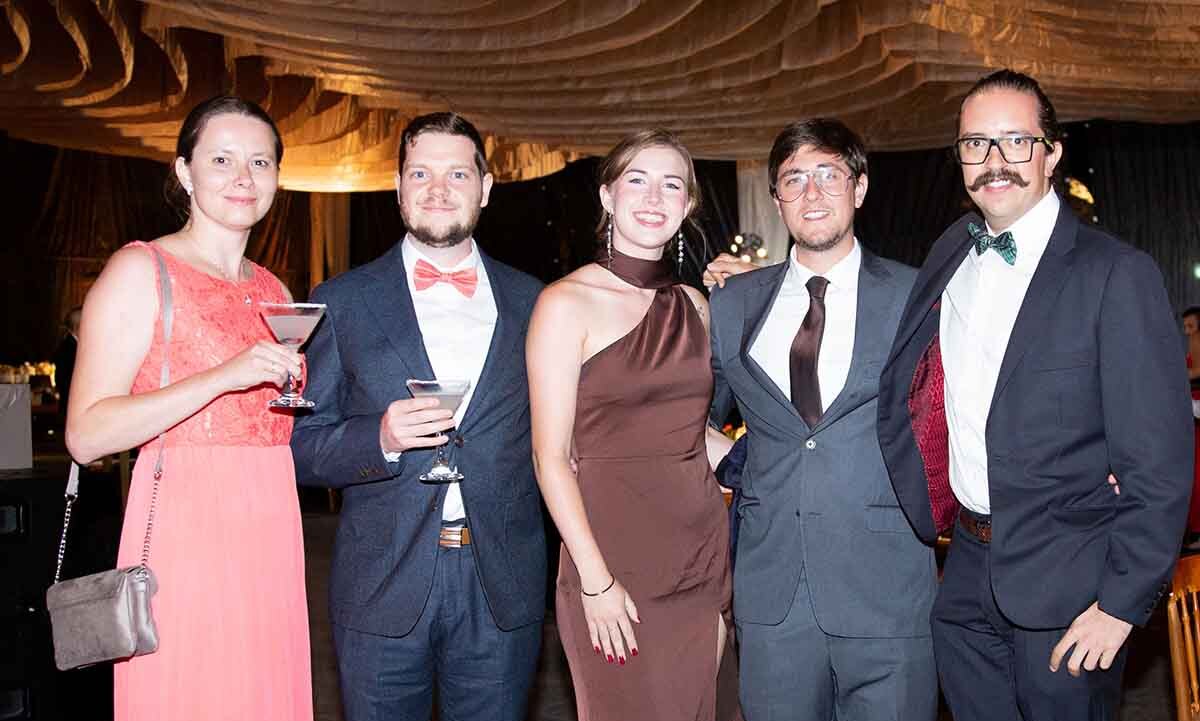 José Oneca, Rafael Pellegrini, Rebecca Freitas, Quentin Leilie y Mónicaq Phihalova