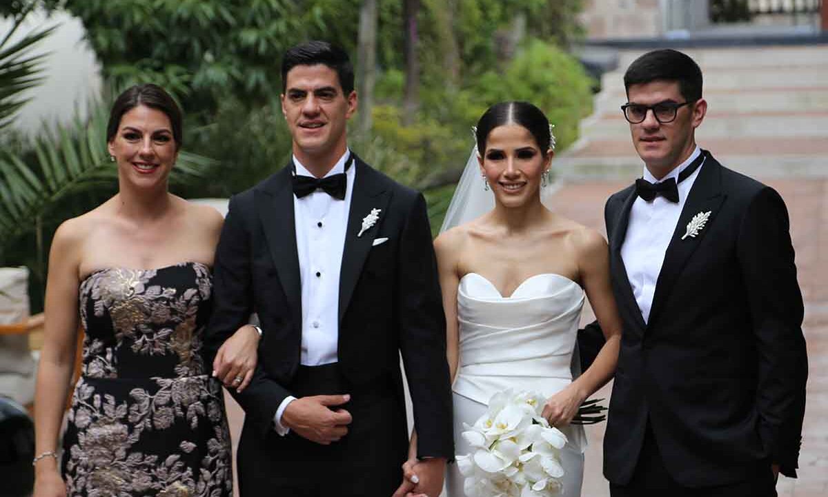 Marian Canales, Jo Canales, Sofía González y Carlos Canales