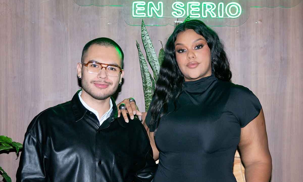 Jonathan Arroyo y Melida Cp