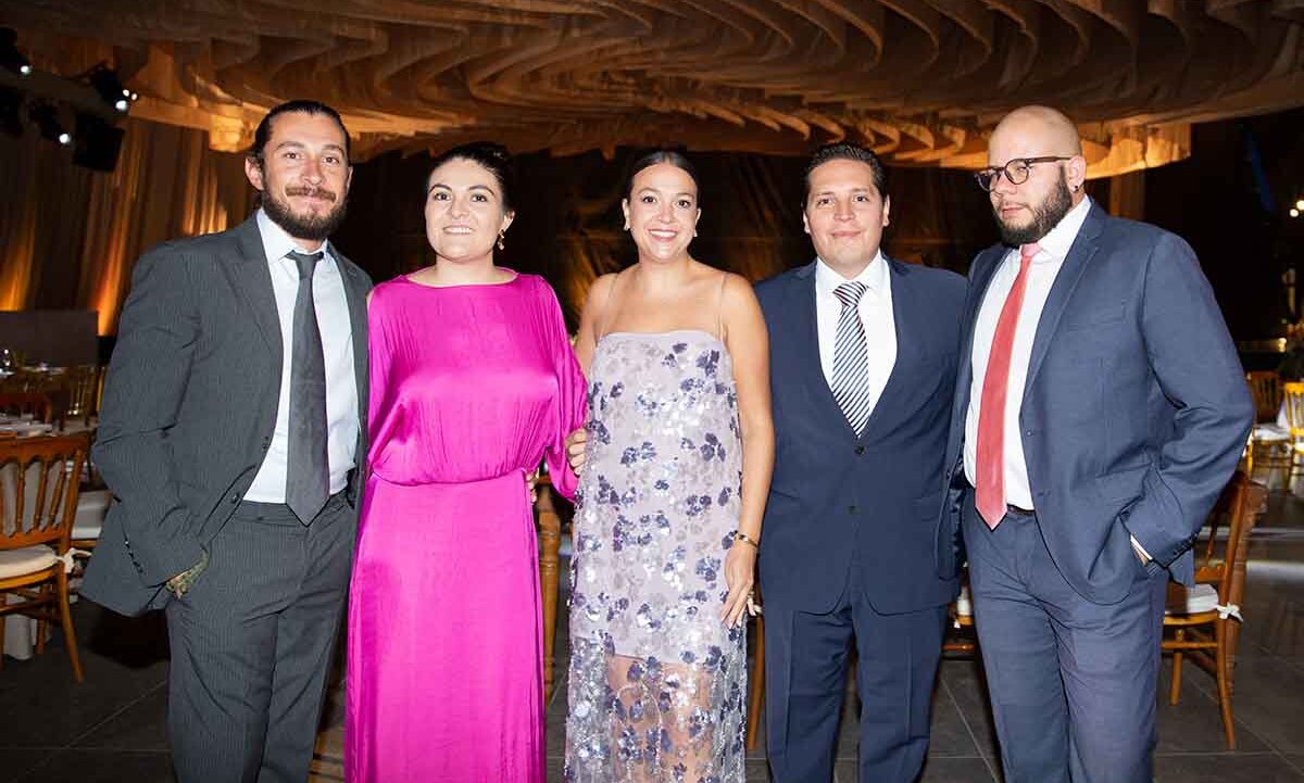 Charly Rivera, Tamara Marcín, Majo Martínez, Ricardo Serrano y Carlos	 Rojas