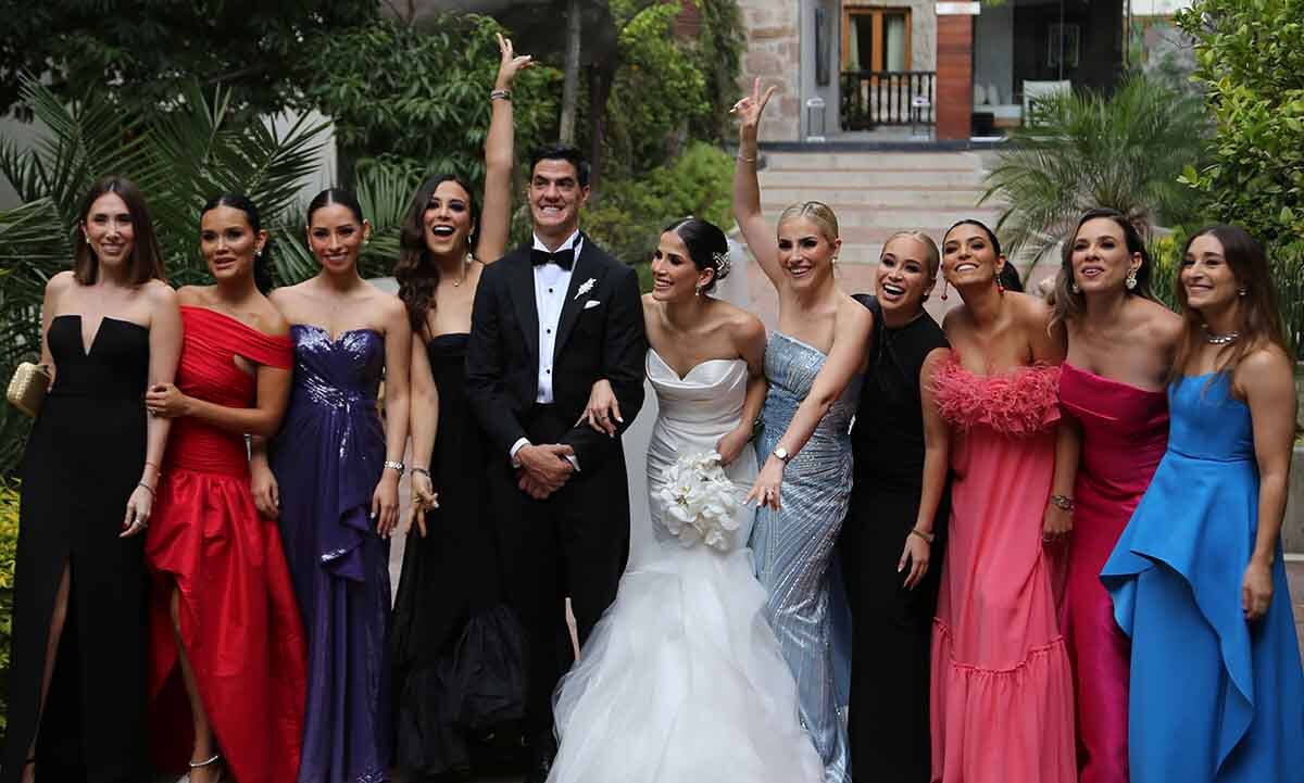 Ana De Llave, Jessica Gutiérrez, Melissa Domínguez, Maritere Martin, Jo Canales, Sofía González, Norelly González, Eloísa Jiménez, Majo Llanjo, Paty E