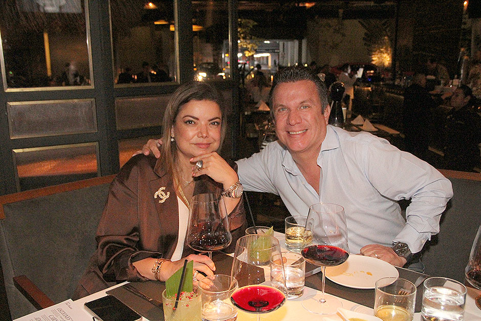 Roberto López e Iris Vázquez