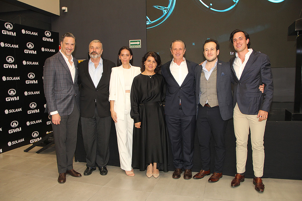 01 Pedro Albarrán, Rodrigo Solana, Nancy Nápoles, Sandra Trillo, Ernesto Solana, Iván Lemus y Daniel Solana