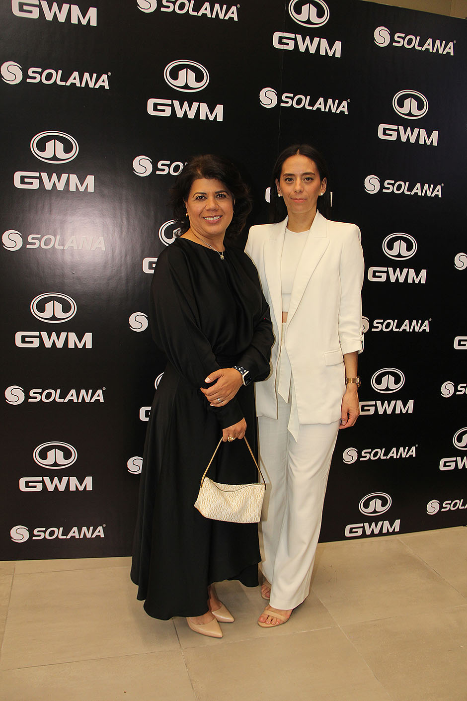 Sandra Trillo y Nancy Nápoles