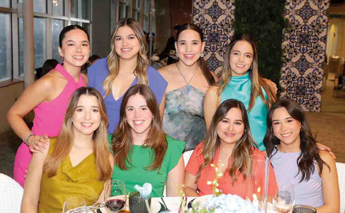 Andrea Charles, Paola Garza, Valeria Noriega, Florencia Luna, Alejandra Saldaña, Natalia Elizondo, Valeria Martínez y Paola Ro/ Fotos: Daniel Saldívar