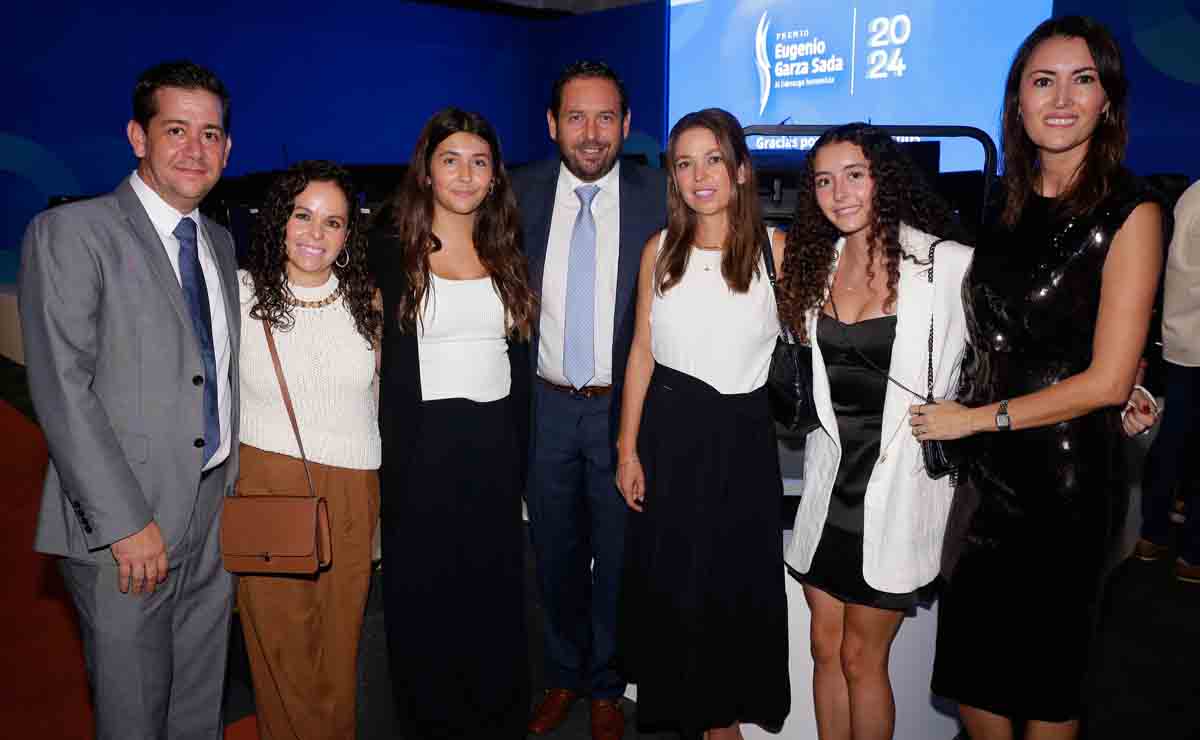 Diego Valdés, Lorena Arteaga, Mariana Arteaga, Ricardo Arteaga, Érika Arteaga, Ana Sofía Arteaga y Patricia Jaime / Fotos: Daniel Saldívar