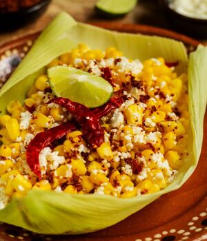 Elotes y esquites quedan prohibidos el 15 de septiembre (Instagram)