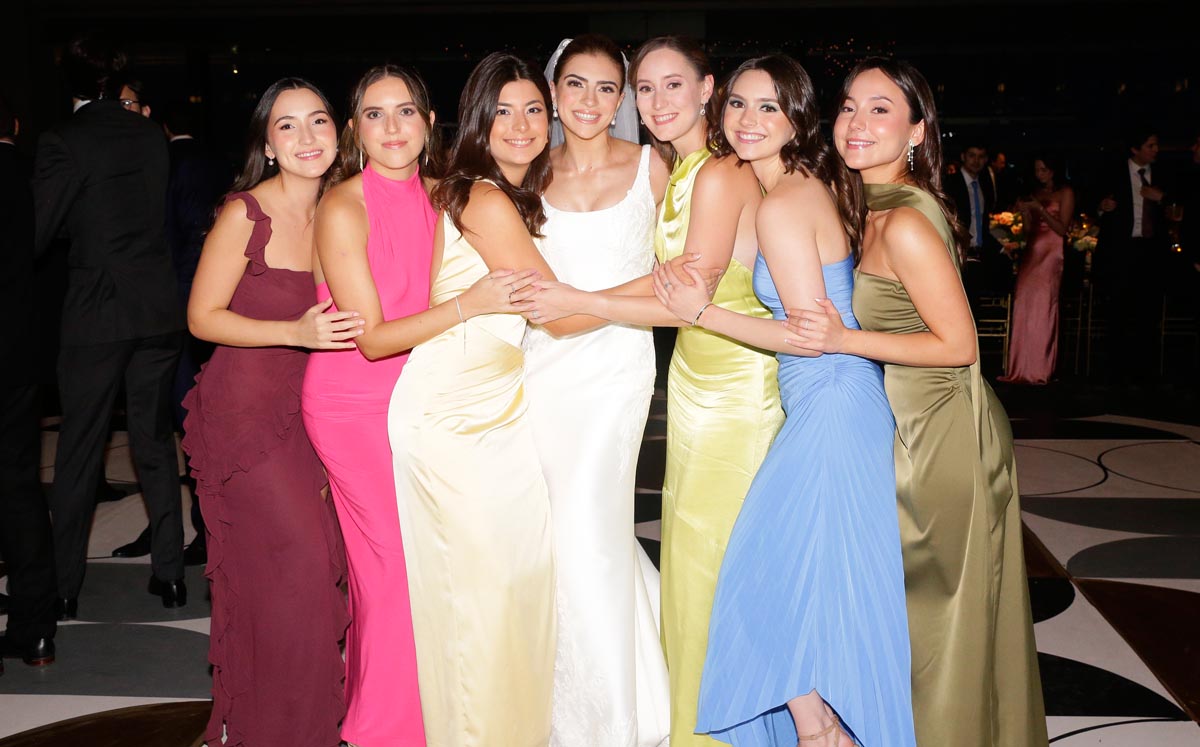 Isabella Maldonado, Andrea Brun, Isabella Maltos, Nayeli Colyer, Cristina Patiño, Claudia Jaime y Paloma Terán