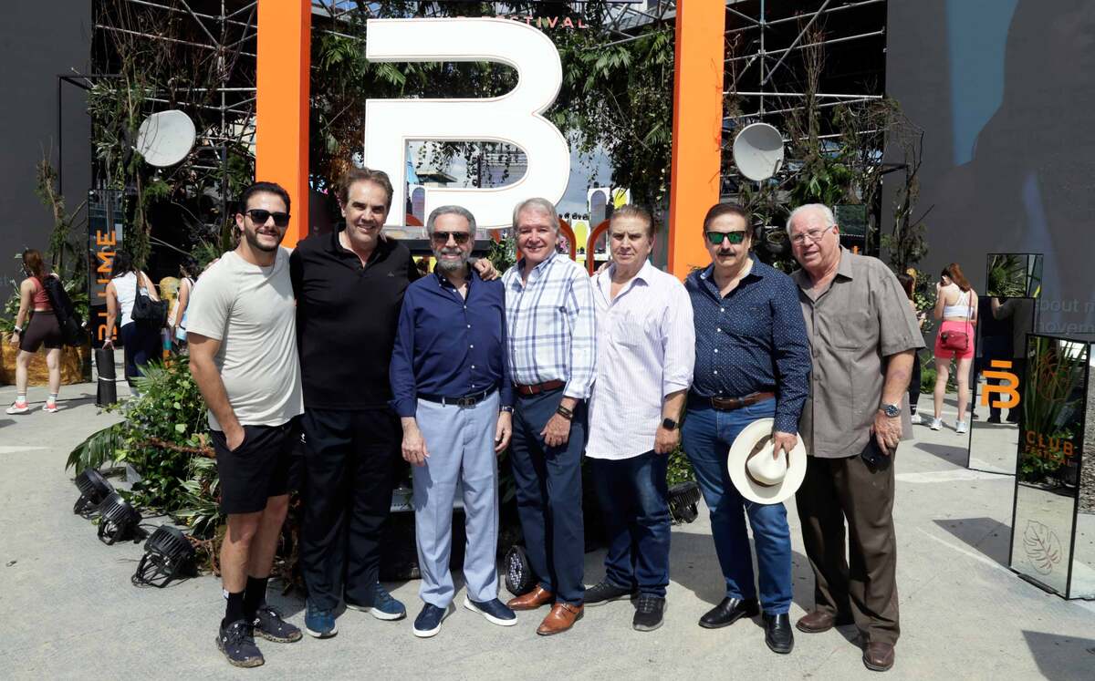 Jorge Handal, Jorge Treviño, Steven Handal, Mario Martínez, Ernesto Garza, José Luis Treviño y Heberto Treviño
