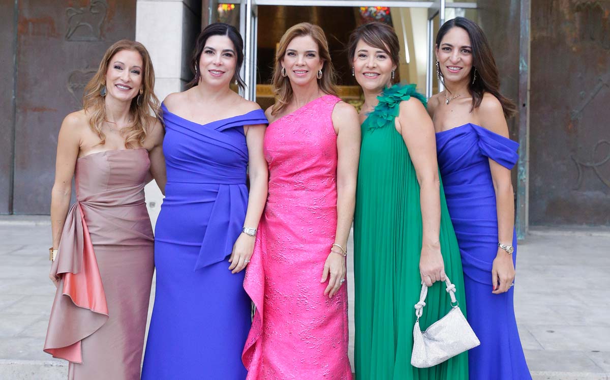 Katya Iglesias de Gómez del Campo, Alejandra González, Nayeli Guzmán, Cristina Regules y Lizy De la Garza