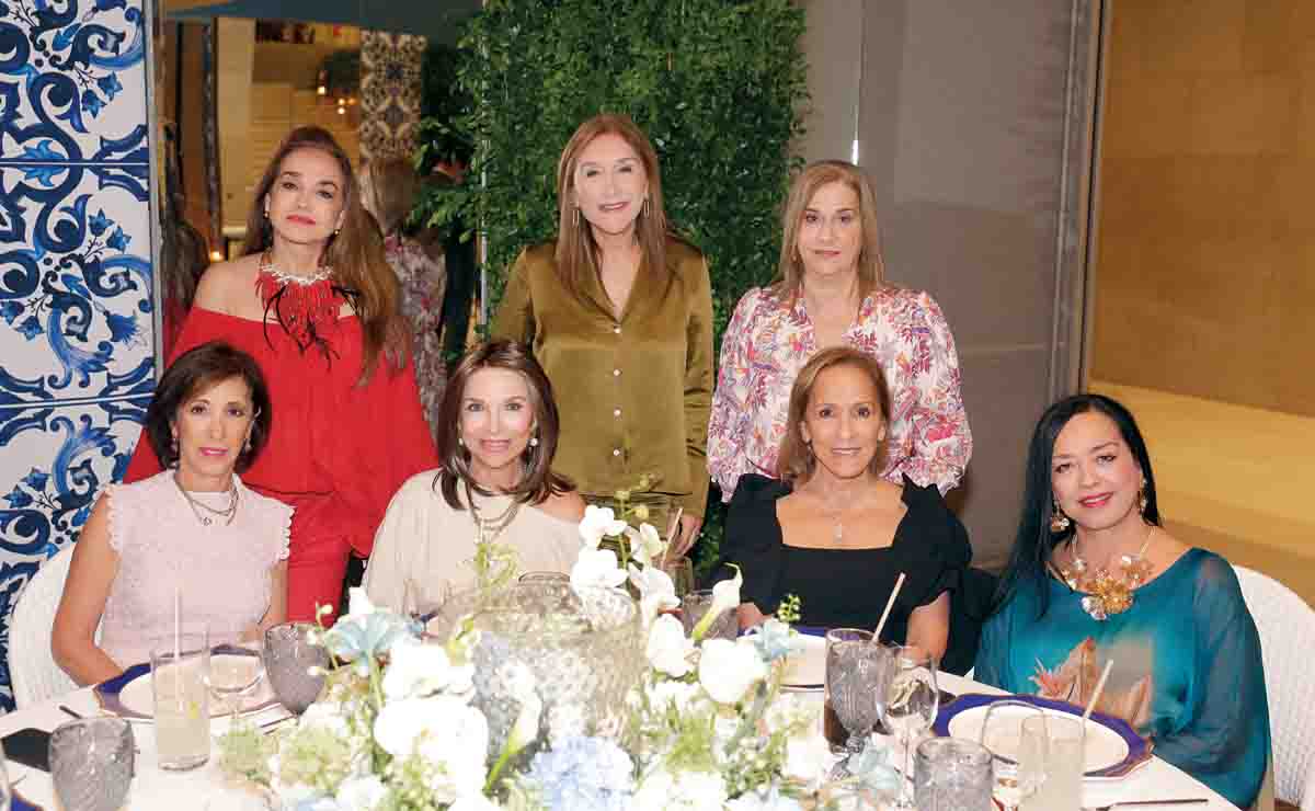 Sandra Rodríguez, Valentina Balderas, Sary Toledano, Adriana Sánchez, María Lozano Y Gina Manautou de Maiz / Fotos: Daniel Saldívar
