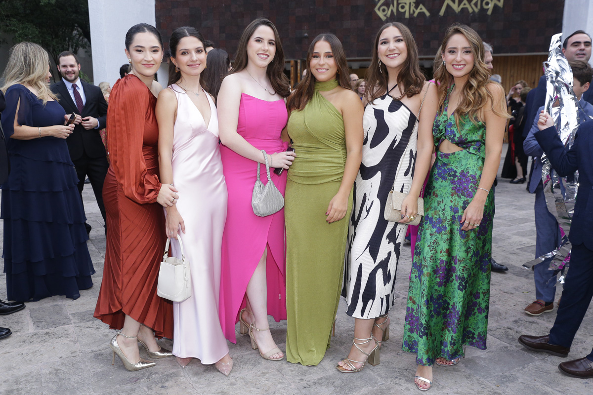 Ana Karen Morales, Paulina Chapa, Rebeca Salinas, Ingrid Agneli, Montse Salinas y Catalina Faz