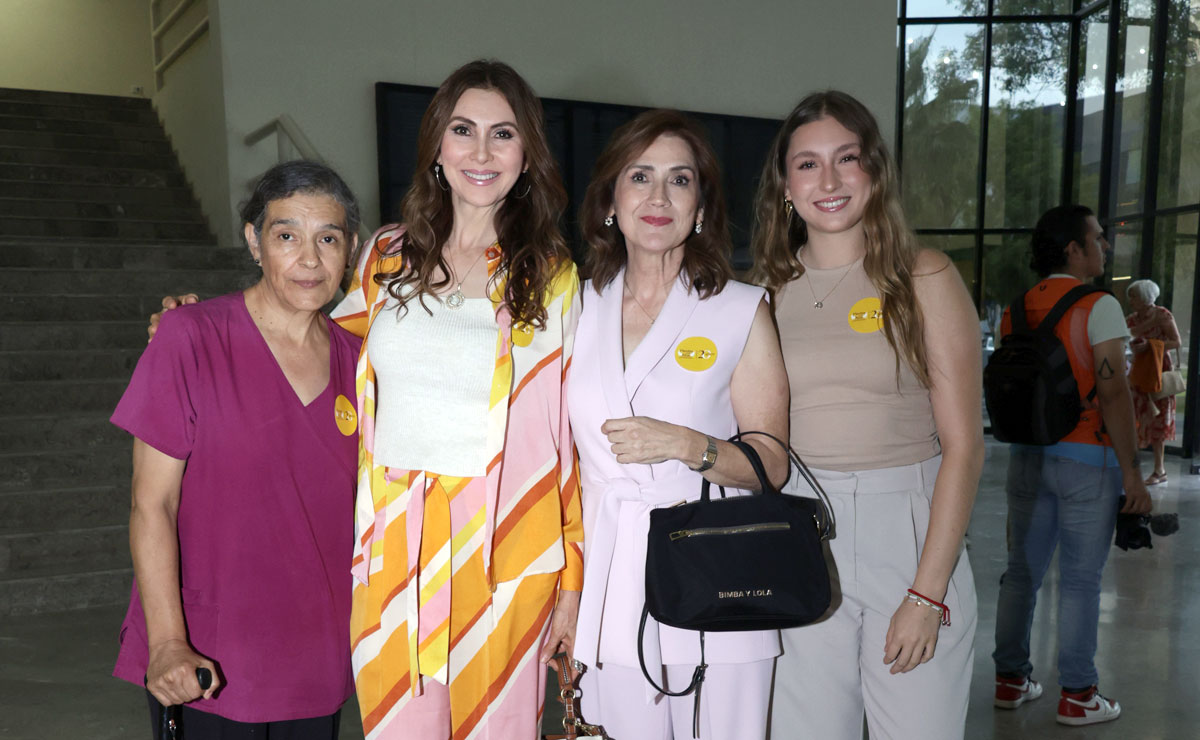 Lilia, Sonia, Mónica y Aitana