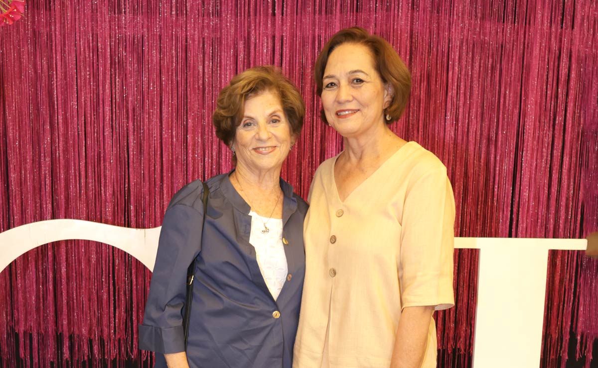 Martha Irene y Angélica