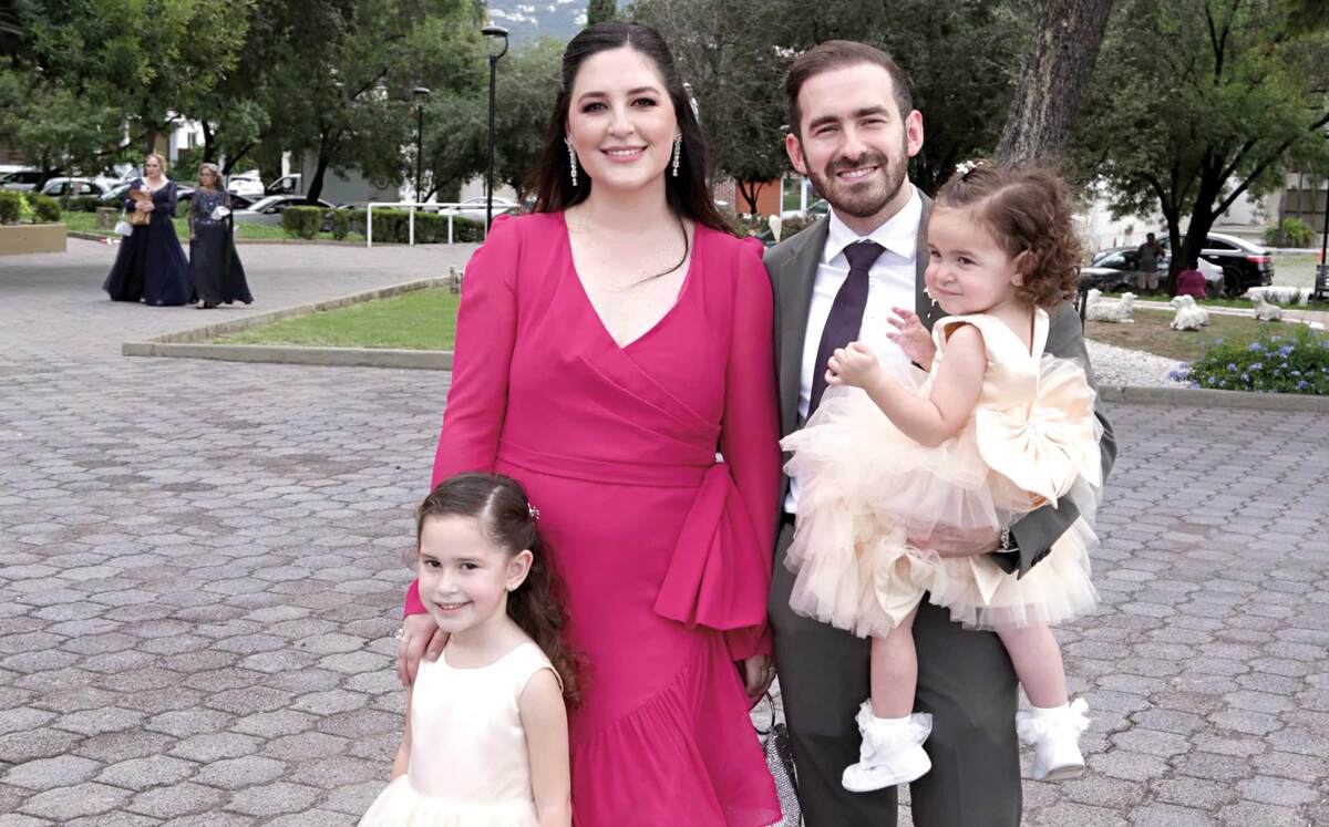 Paola Safi, Daniel Lozano, Elena Lozano y Romina Lozano