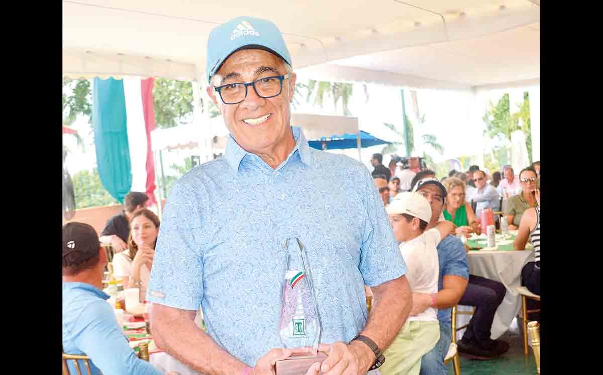 ALBERTO SALAZAR fue uno de los ganadores del Torneo de Independencia 2024