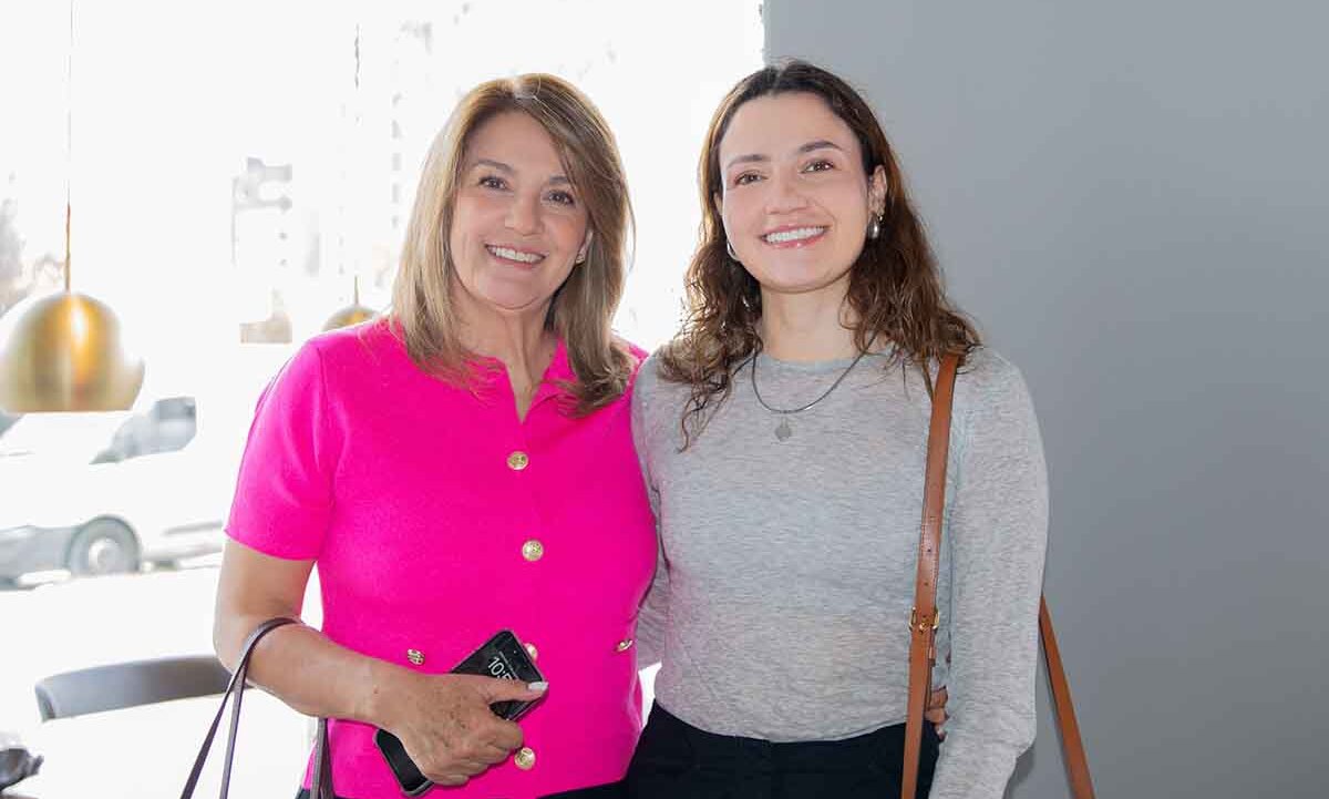 Silvana Flores y Alejandra Hernández