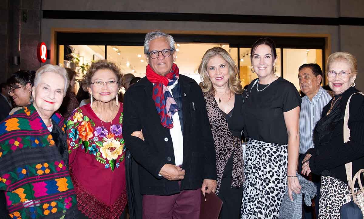Irma Gladis, Yiyus, Aspiro, José Bayro, Pepita Castellanos, Ireri  González y Alondra Romero