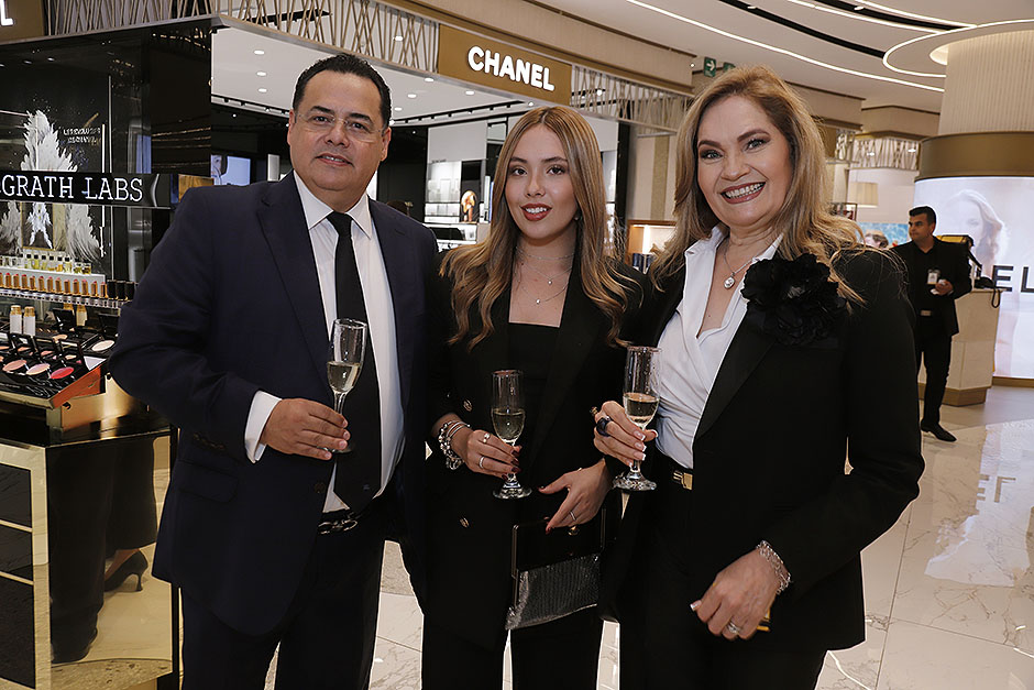 Édgar Torres, Camila Torres y Rossy Garbbez