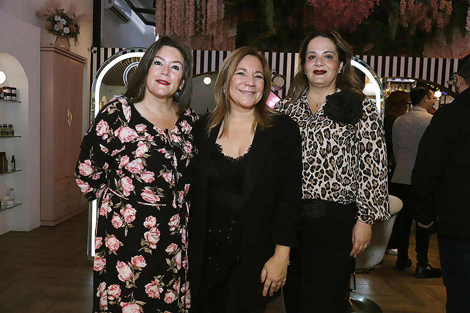 Emma Solórzano, Gina Gómez y Karina Fregoso