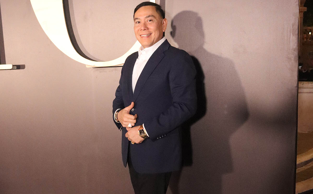 MACIAS COORPORATIVO CONTABLE: OCTAVIO MACIAS nos regaló su mejor sonrisa