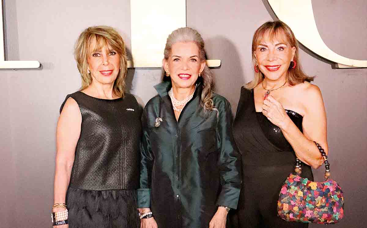 MARCELA LAN , LETTY  TERRAZAS Y SANDRA TAMEZ llegaron con sus mejores outfits al evento
