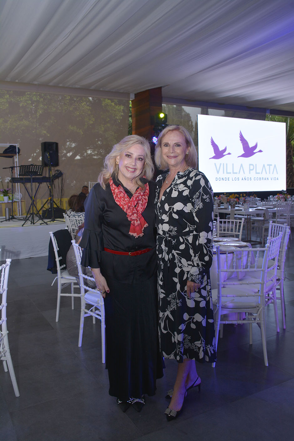 Lucía Alonso y Astrid de Castañeda