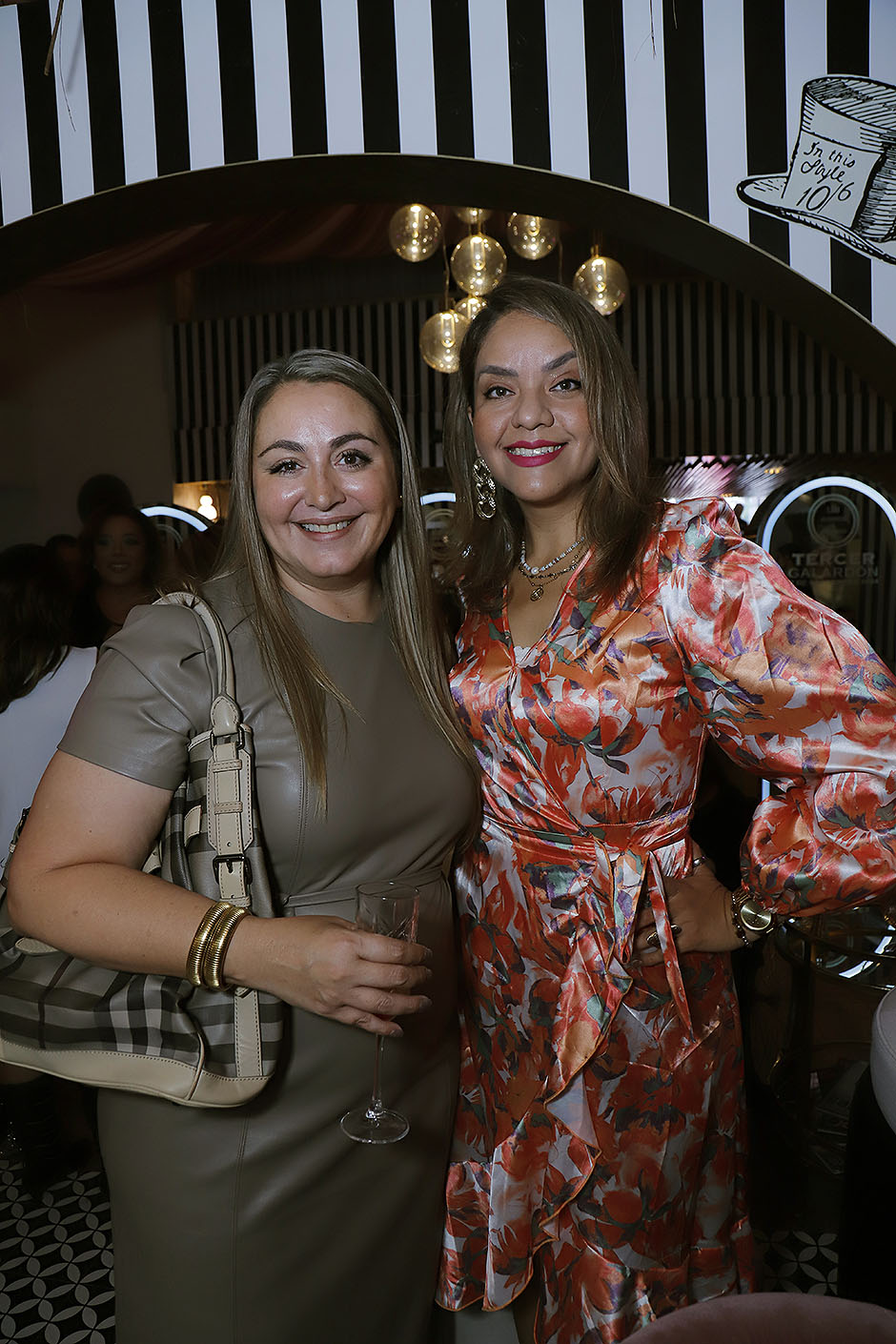 Paola Castrejón y Jess de Bañuelos