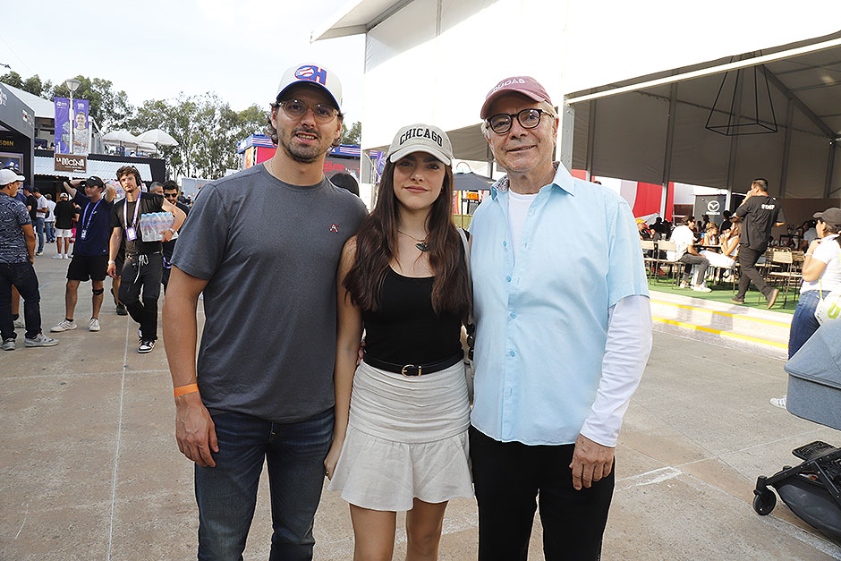 Galo Borrego,  Renata Sahagún y Jaime Sahagún