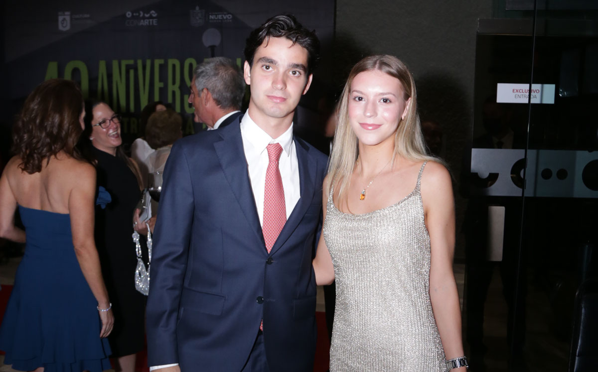 Federico Elizondo y Eugenia Bustindui