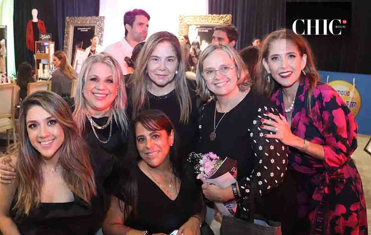 MARIANA MEZA, MARTHA AMADOR, ROXANA DE LA HUERTA, DORA AGUIRRE y CYNTHIA CLEMENTE disfrutaron del cóctel en el Antiguo Casino