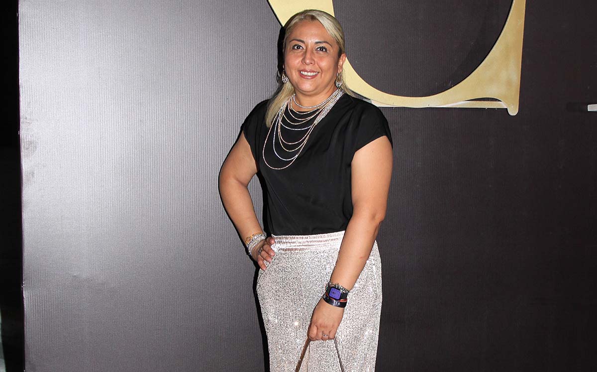 KARINA ACOSTA nos regaló su mejor sonrisa durante el festejo