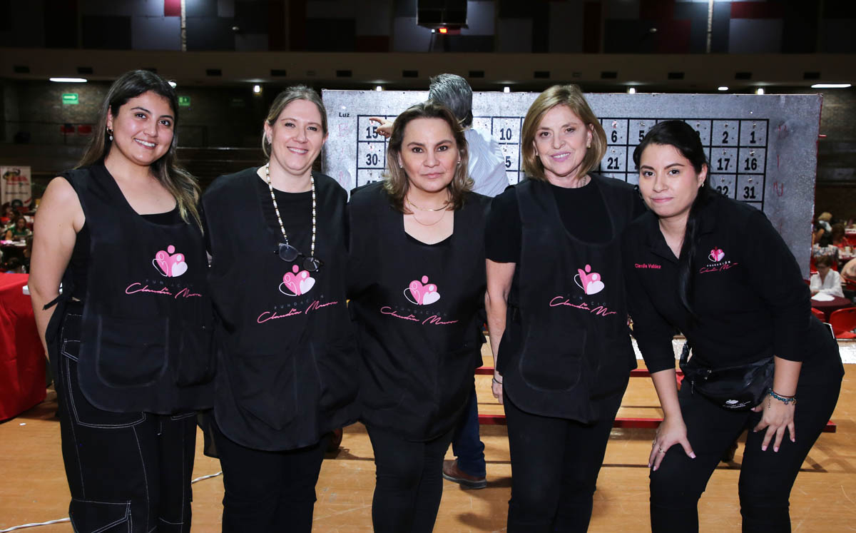 Sofia, Anabel, Claudia, Adriana y Claudia
