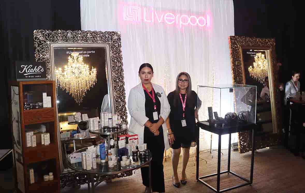 Stand de LIVERPOOL presente en el Antiguo Casino