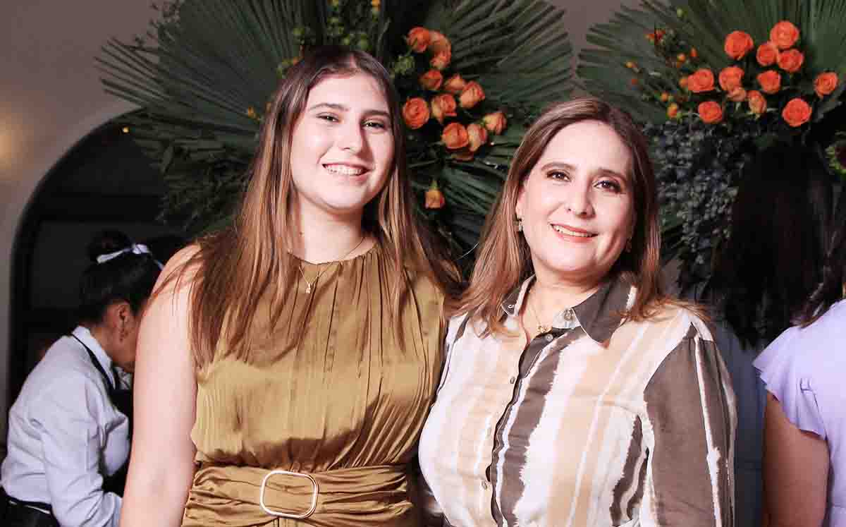 ANA SOFÍA LEÓN y ARLETH MOSES llegaron puntuales al Club Campestre Tampico