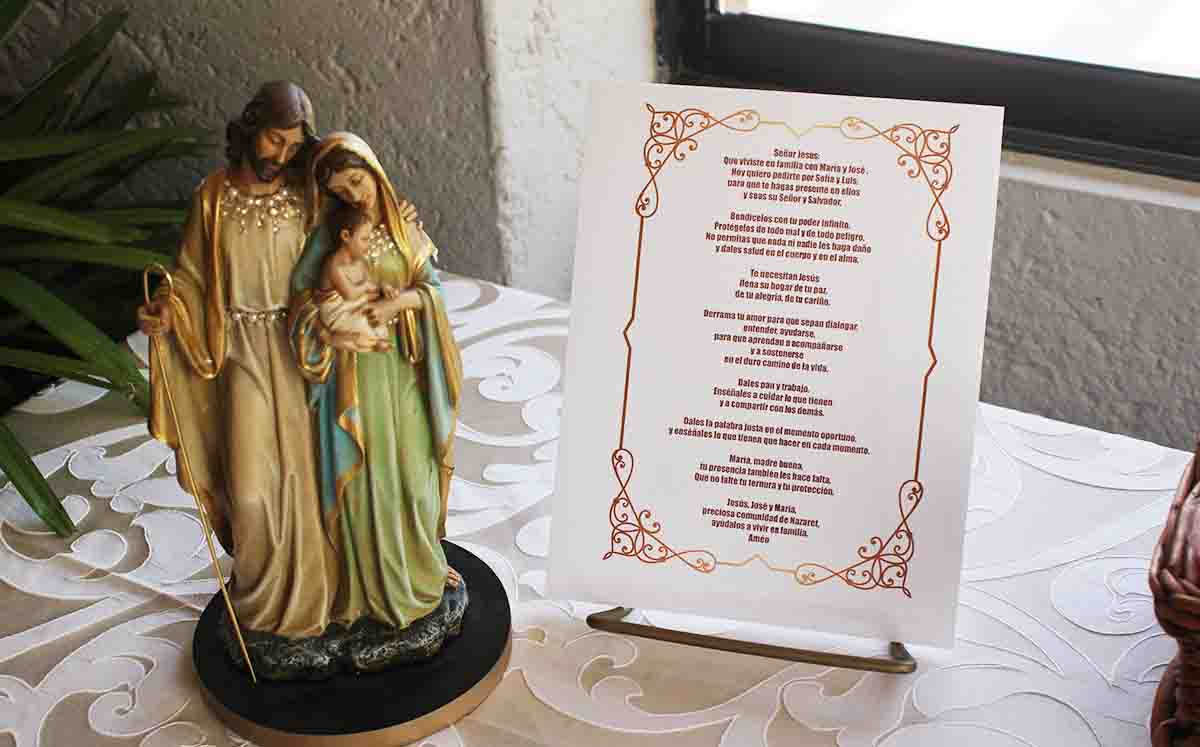 DETALLES de una oración para los novios