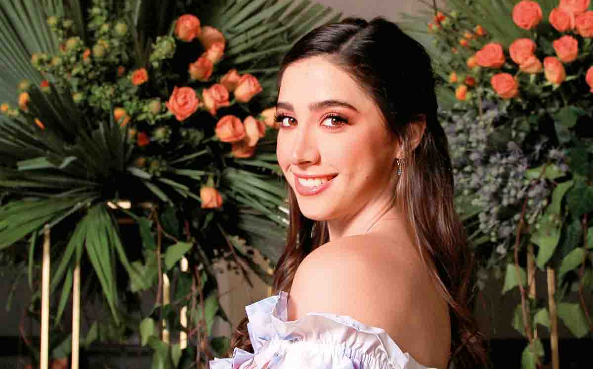 ANA LUCIA MADERO se veía hermosa bajo nuestra lente