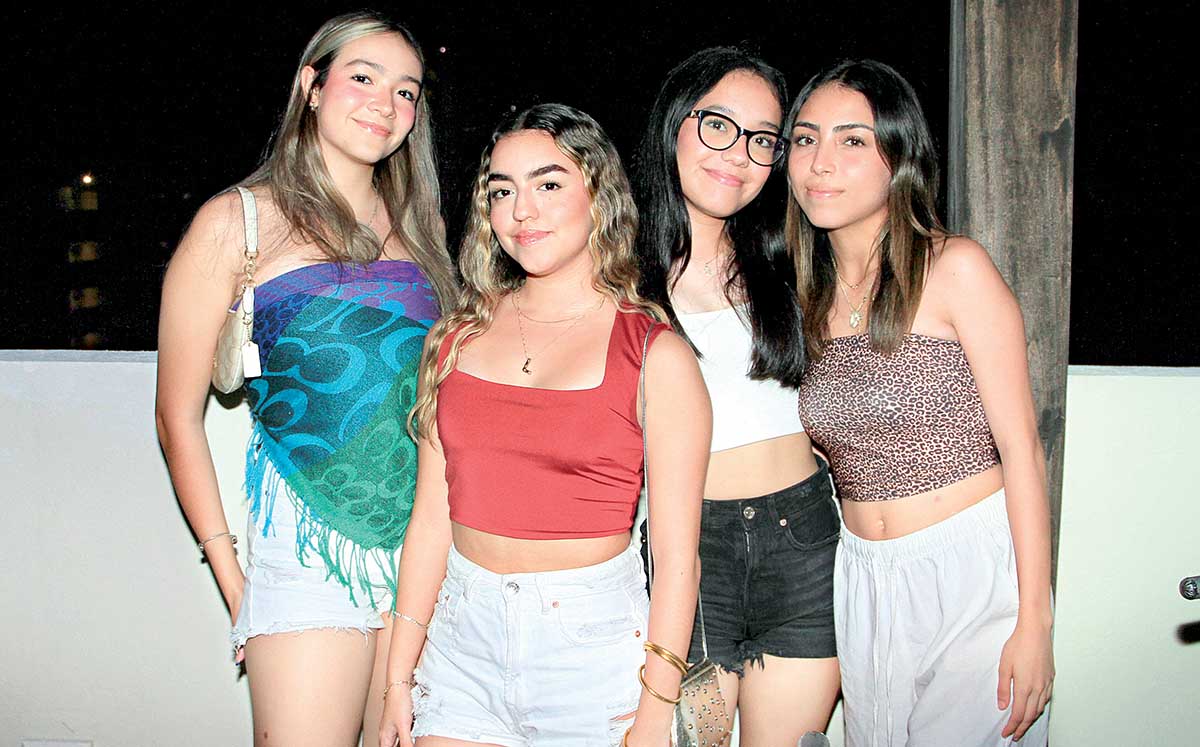 GERALDINE TORRES, LUCÍA NÚÑEZ, CECILIA RESÉNDIZ Y GEORGINA PONCE llegaron con sus mejores outfits al festejo