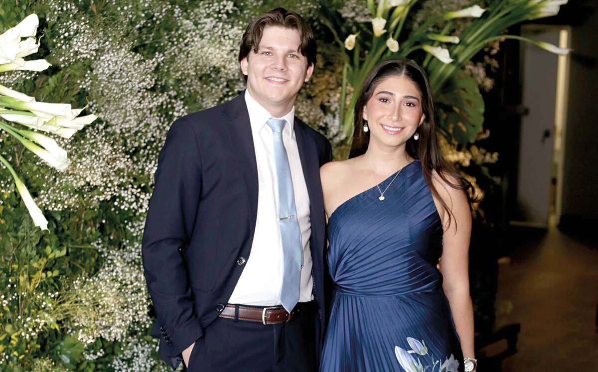 Alexander Garza y Valeria Guerrero