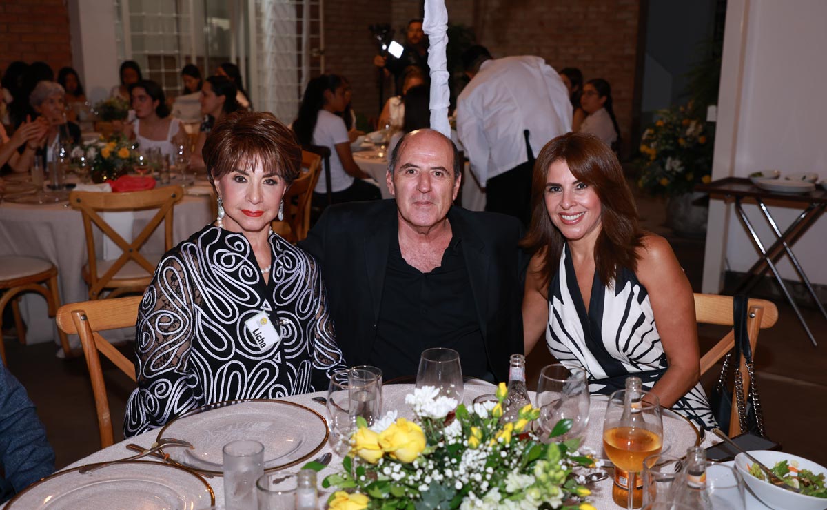 Licha, Jorge y Elisa