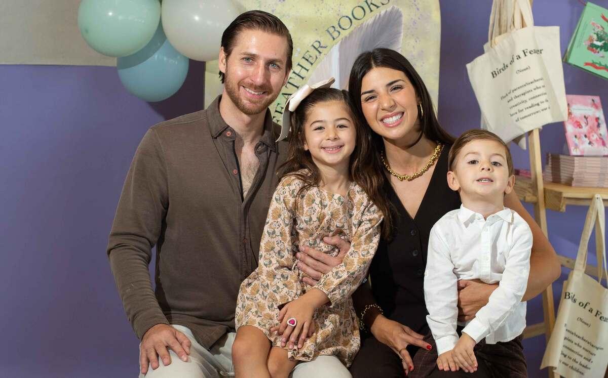 Lucas Lanz, Máxima Lanz, Valeria Lozano y Bastian Lanz