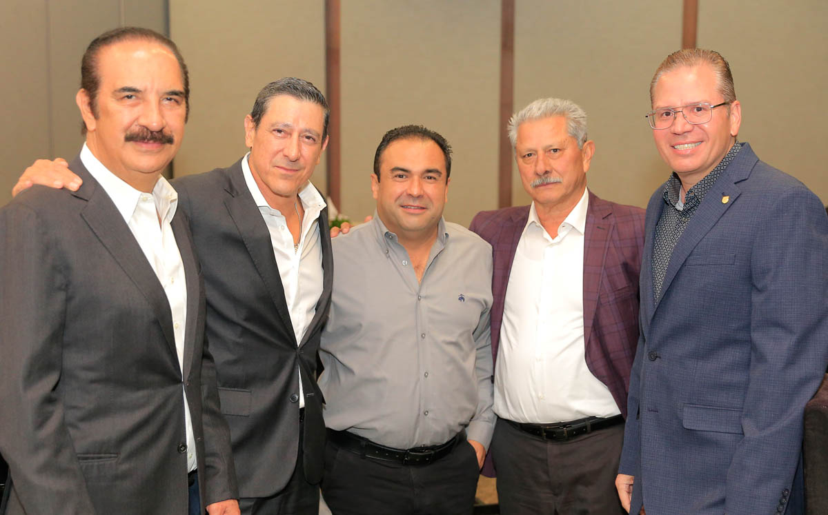 Manuel de la O, José Luis Flores, Alberto Moreira, Adrián Lobo y Matilde Valdés
