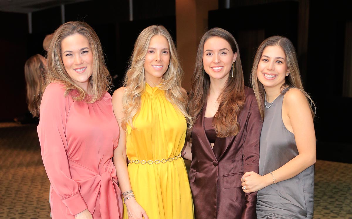 Mariana Audiffredd, Eugenia Sada, Paula Díaz y  Maye Berazaluce