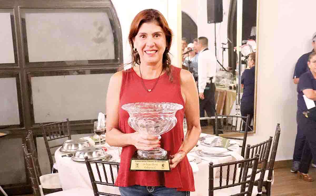 MARCELA ELIZONDO nos mostró sus mejores jugadas en el green